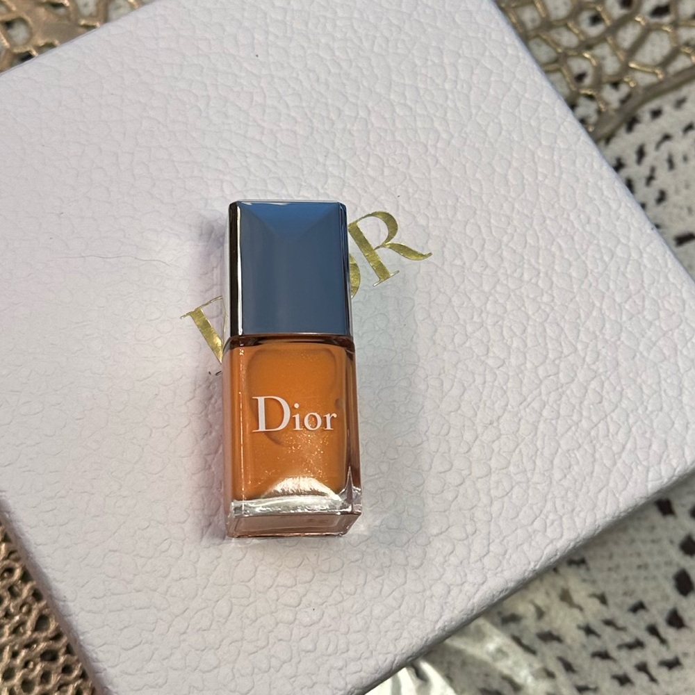 Dior Vernis Orange Nail Color